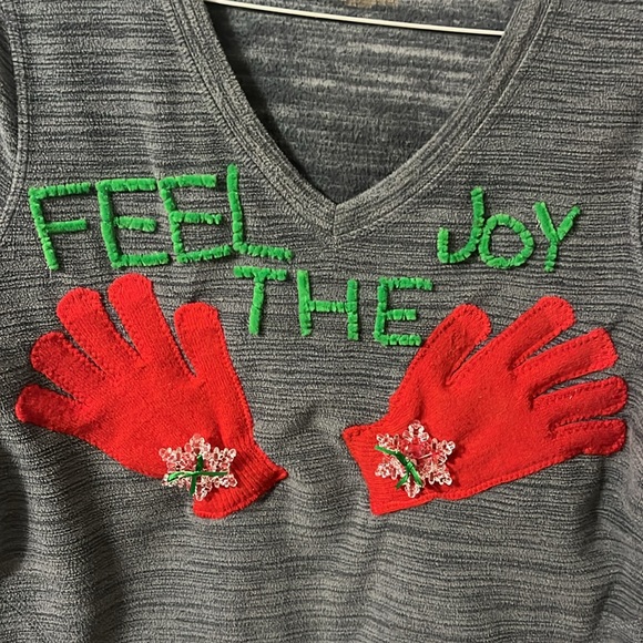 Fun/naughty Xmas party sweater - Picture 2 of 2